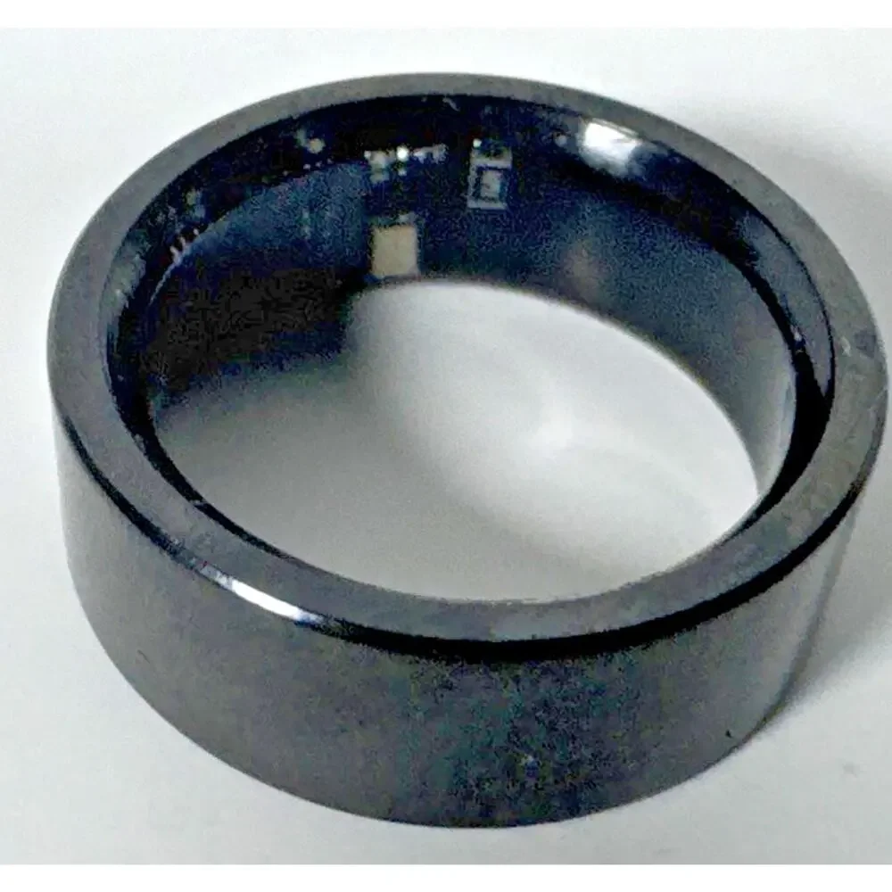 Loop Smart Ring Series X Smart Health Monitoring & Charging Case By Careplix